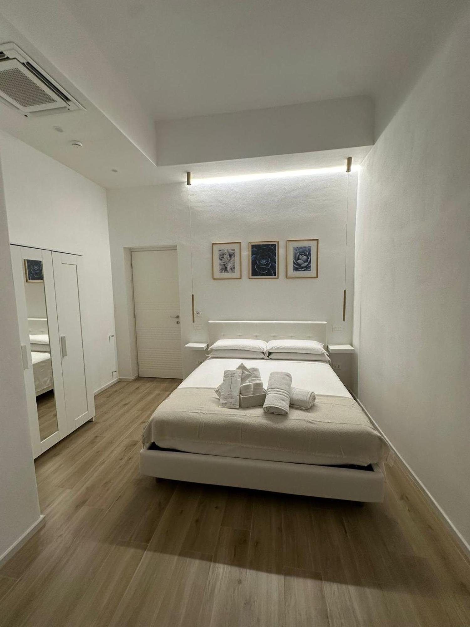 Center Rooms La Spezia Exteriér fotografie